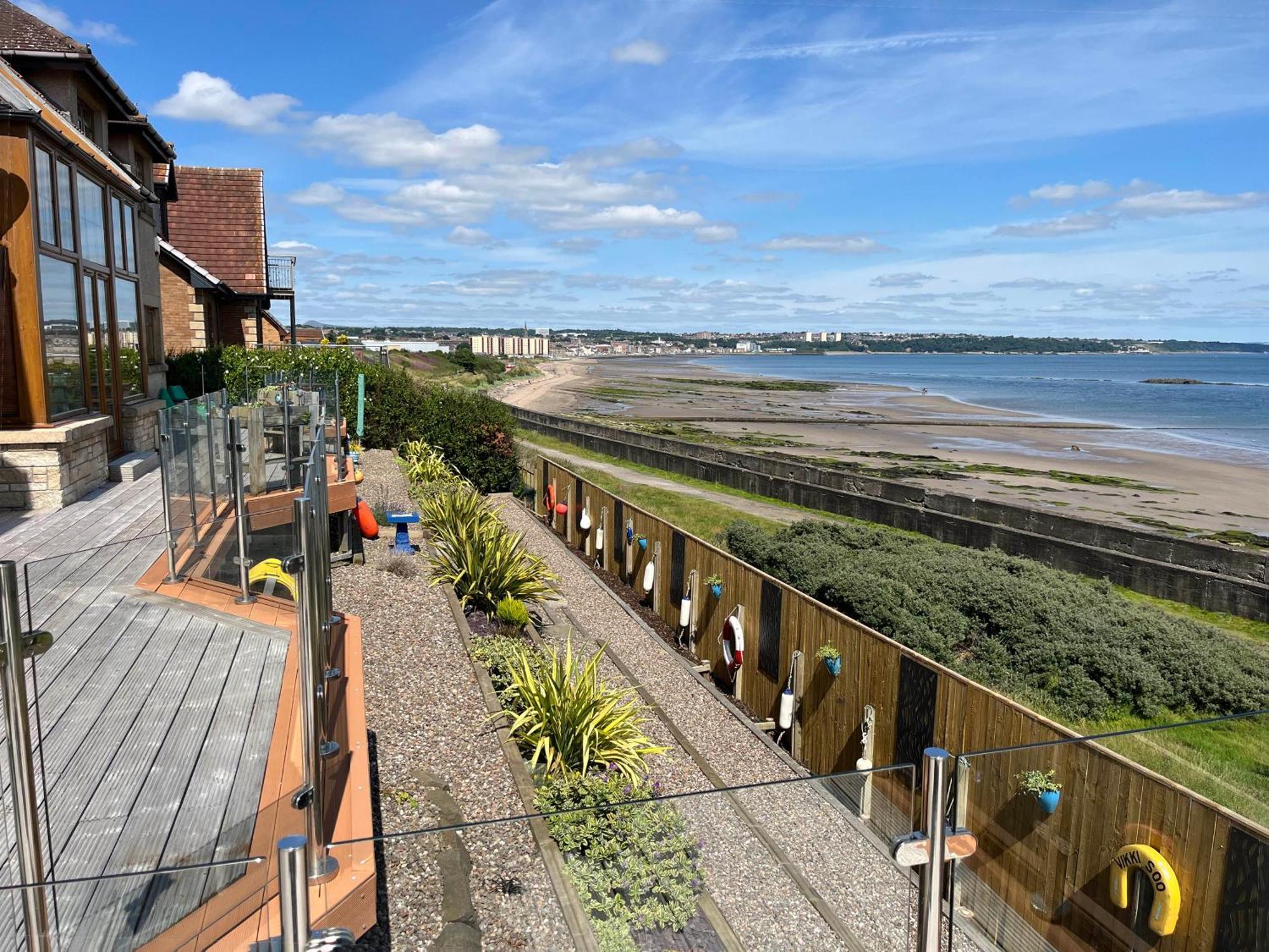 Luxury Seaside Home With Incredible Views Kirkcaldy Exterior foto